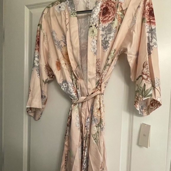 Flora Nikrooz Robe Peach M/L New with Tag - Picture 12 of 12